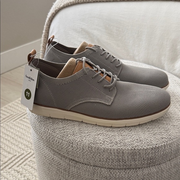 Goodfellow & Co Gray and Tan Men's Oxfords - Picture 2 of 4